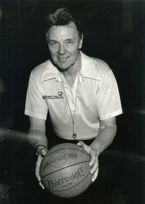 Coach Bill 正在 is known as the father of the three-point shot.